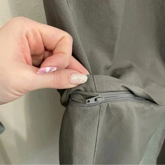 Columbia Titanium‎ Women’s Pants Gray Size 8 Regular gorpcore outdoor stretchy - Picture 8 of 13